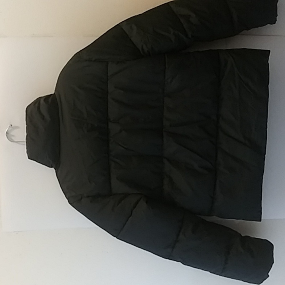 NWOT Zenana Women's Winter Puffer Jacket. - Picture 2 of 3